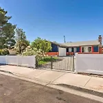 Luxury Home /Pool/Spa/Games/ 3 Mi Vegas Strip